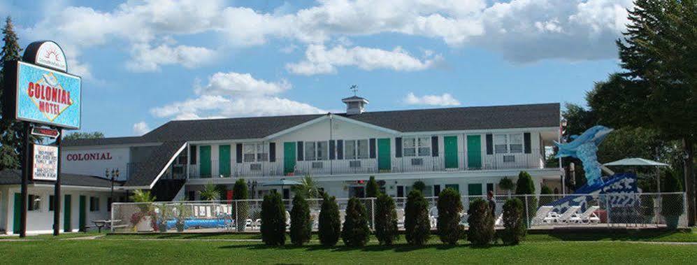 Colonial Motel Висконсин Делс Экстерьер фото